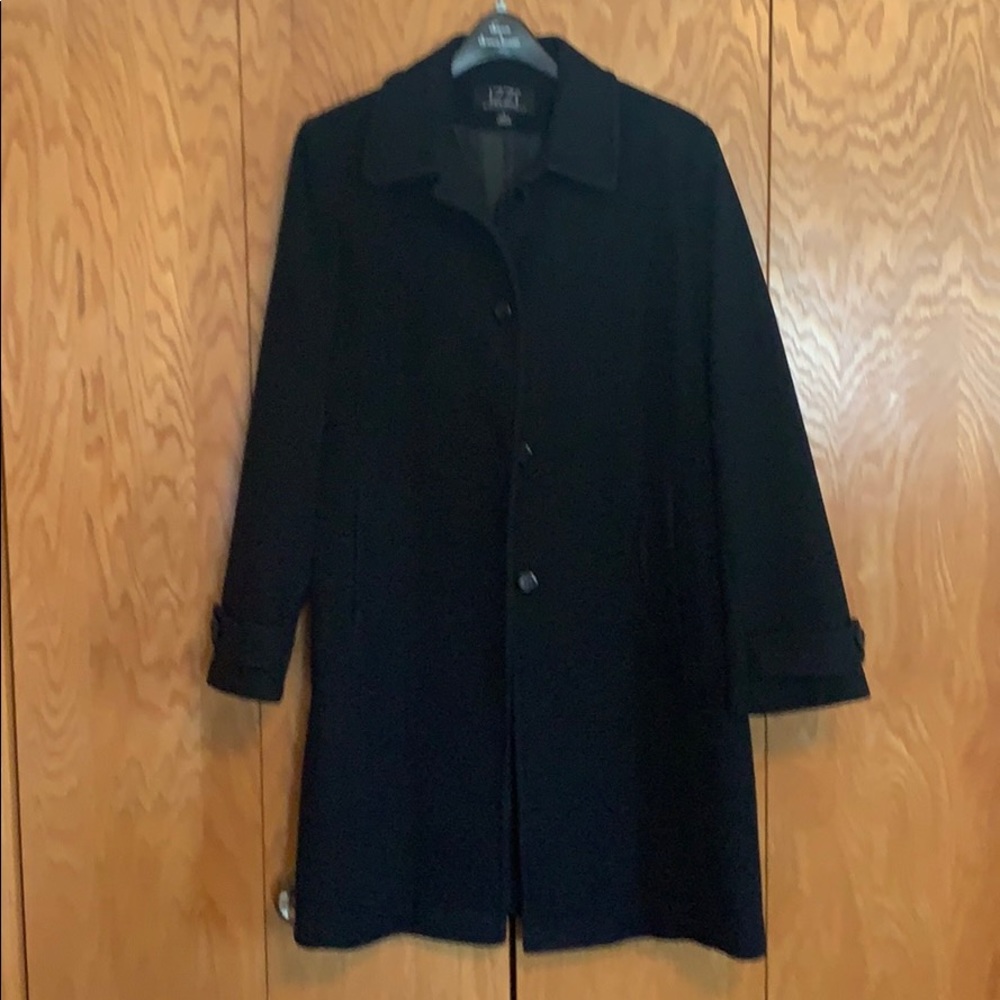 Izzi Collections women’s wool coat